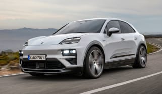 Porsche Macan – front